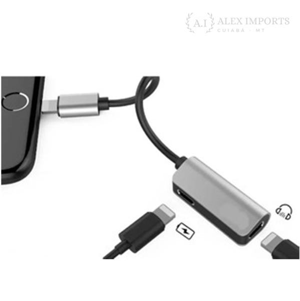 Adaptador iPhone 2x1 Lightning Carregador Audio E Micro bom - 1