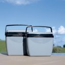 Ver mais imagens de Caixa Térmica 26 Litros Cinza com Preto