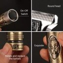 Ver imagem 3 de Máquina de Acabamento Pezinho/barba Metalizado sem Fio Recarregável Buda 2 Baterias Kemei Km-1974a