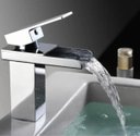 Ver imagem 2 de Torneira Banheiro Monocomando Cascata Calha Baixa Cromada