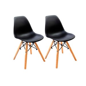 Conjunto com 2 Cadeiras Eames Infantil Preta - Base Madeira Natural