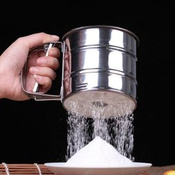 Polvilhador Caneca de Inox Peneira Farinha Açúcar Chocolate - 4