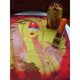 TOALHA ESOTERICA MULHER XAMÃ PINTURA RUPESTRE CAÇA E CURA - 2