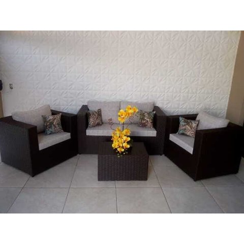 Conjunto de Sofá de 4 Lugares em Fibra Sintética