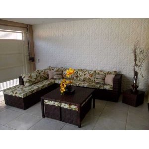 Conjunto de Sofá de 7 Lugares em Fibra Sintética + Mesa com Puff
