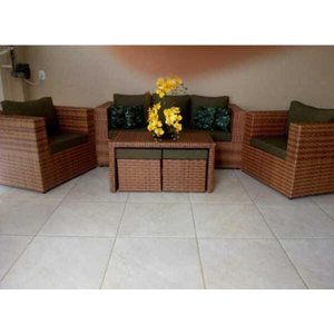 Conjunto de Sofá de 5 Lugares em Fibra Sintética + Mesa com Puff