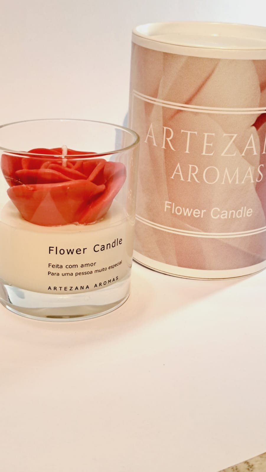 Flower Candle - Rosa Vermelha com Aroma de Rosa Vermelha Artezana Aromas