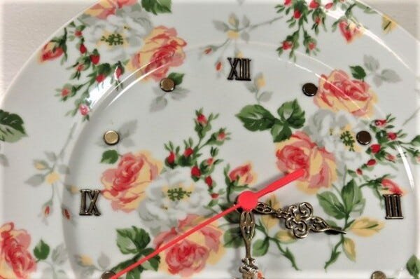 Relógio de porcelana Rosas 27,5cm - 3