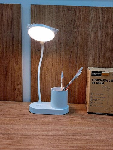 Luminária Led de Mesa para Uso em Escritório Recarregável Usb - 8