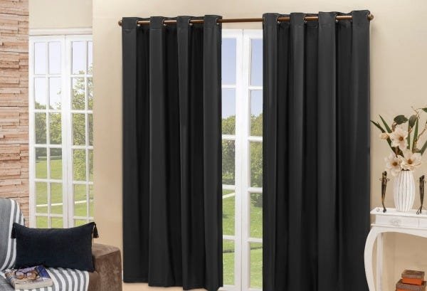 Cortina Corta Luz Blackout Blecaute 2,80M x 2,30M Preto