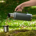 Ver imagem 2 de Garrafa Térmica Chimarrão Café Tererê Parede Dupla de Inox com Alça 1 Litro Everest Soprano Cinza