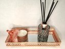Ver imagem 3 de Bandeja Retangular Espelhada Rosé com Detalhes Vazados 26x11x3,5cm