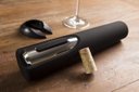 Ver imagem 4 de Kit Saca-Rolha Elétrico 2 peças Wine Colletion Kenya Preto