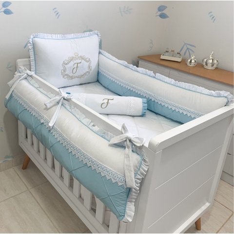 Kit Berço Imperial Letra F |branco com Azul | 08 Peças