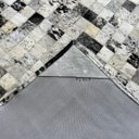 Ver imagem 3 de Tapete De Couro Preto Branco Salino 2,00x2,50 C/b pç 5x5cm