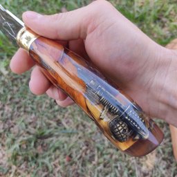 Faca Artesanal Javalizeira Churrasco Cabo Arma Militar Híbrido Granada e Metralhadora Naipes - 7