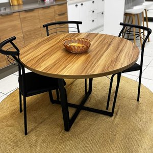 Mesa Jantar Redonda 110cm com 4 Cadeiras em Aço 84,5cm Cor:nogal e Preto