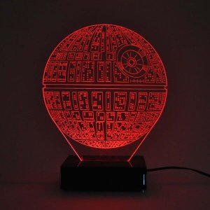 Abajur e Luminária Estrela da Morte de Acrílico com Led Vermelho