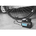 Ver imagem 4 de Compressor Ar Portátil para Carros 300 Psi 50 W 12v Cor Preto Tramontina