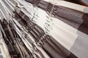 Ver imagem 2 de Rede de Dormir  Jaguaruana Casal Xadrez Off White com Marrom