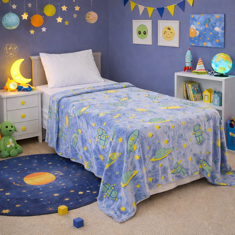 Cobertor Manta Infantil  Magica Brilha no Escuro Astronalta Espaço 1,80x12,00cm