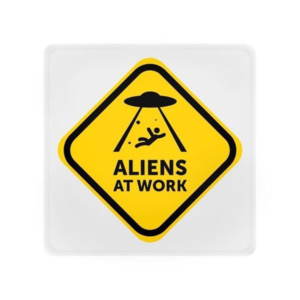 Mini Luminária Box Aliens At Work Usb | MadeiraMadeira