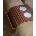 Ver imagem 2 de Bandeja Esteira Porta Copo Em Alumínio Controle Madeira Sofá