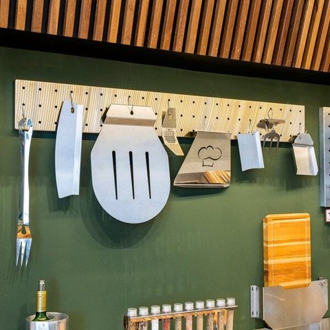 Barra Porta Utensilios - Inox Escovado - 1150x150 mm