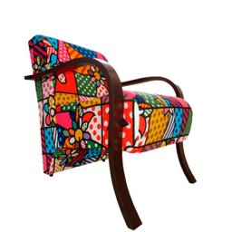 Poltrona Decorativa Santa Rita Suede com Braço de Madeira Romero Brito - 1