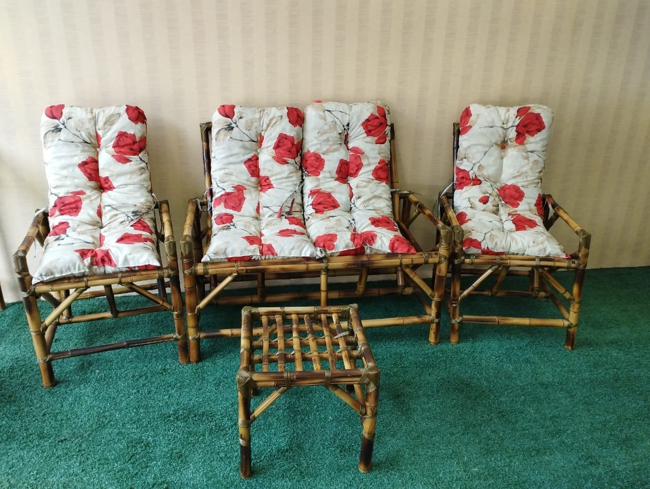 Sofá de bambu Jogo completo poltronas cadeiras móveis para área jardim  varandas sacadas (cores variadas)