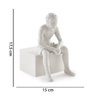 Escultura Decorativa "Pessoa Sentada" Poliresina Off White 17,5x15 cm - D'Rossi - 5