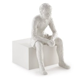 Escultura Decorativa "Pessoa Sentada" Poliresina Off White 17,5x15 cm - D'Rossi - 1