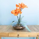 Ver imagem 1 de Arranjos de Flores Artificiais Amarílis Laranja no Vaso Transparente | Linha Permanente Formosinha