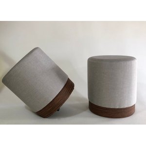 Kit 02 Puffs Linho Cinza Claro Madeirado