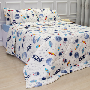 Edredom Queen de Malha 100% Algodão Fio 30.1 Penteado Super Macio - Antialérgico Astronauta
