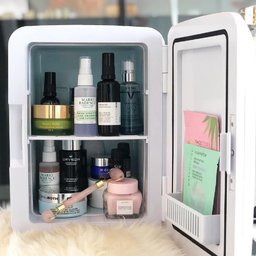 Mini Geladeira 4l 2 em 1 Refrigera e Aquece 12v Ideal para Casa, Carro, Skin Care e Cosméticos Branc - 3