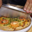 Ver imagem 5 de Espátula de Corte de Pizzas, Massas e Pães em Inox
