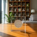 Ver imagem 1 de Quadro Acrílico com Medalha de São Bento de Resina 15x15x5cm - Box Luxo Religioso