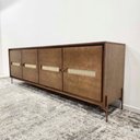 Ver imagem 2 de Balcão Buffet Paraty 220 Cm Laminado Madeira Pés Metal e Palhinha Imbuia