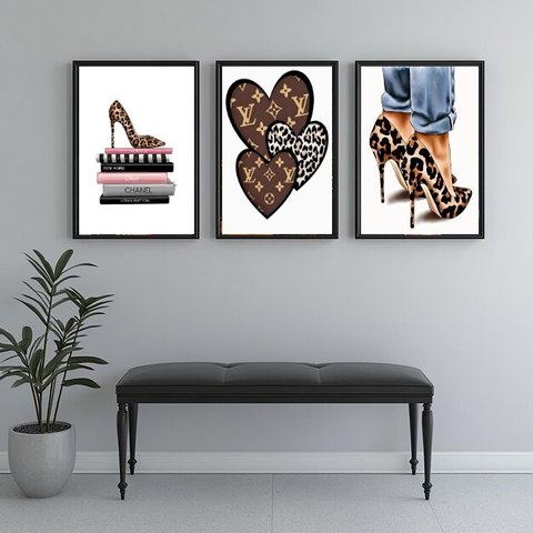 Kit 3 Quadros Closet - Oncinha Fashion 45x34cm:moldura Preta