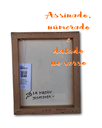 Ver mais imagens de Mini Quadro Artesanal Decorativo com Rosto Feminino Pintado a Mão Medindo 30x25cm