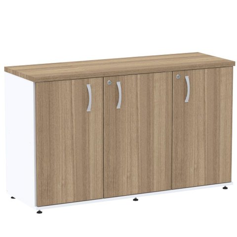 Armário Baixo Credenza PE25 Pandin 121,50 cm (largura) em MDP Cor Noce Naturalle e Branco com Trê