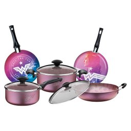 Jogo de Panelas Tramontina Mulher Maravilha em Alumínio com Revestimento Interno em Antiaderente - 1 Jogo de Panelas Tramontina Mulher Maravilha em Alumínio com Revestimento Interno em Antiaderente - 1