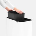 Ver mais imagens de Lixeira Bo Touch Bin em Aço 60 Litros Brabantia Branca