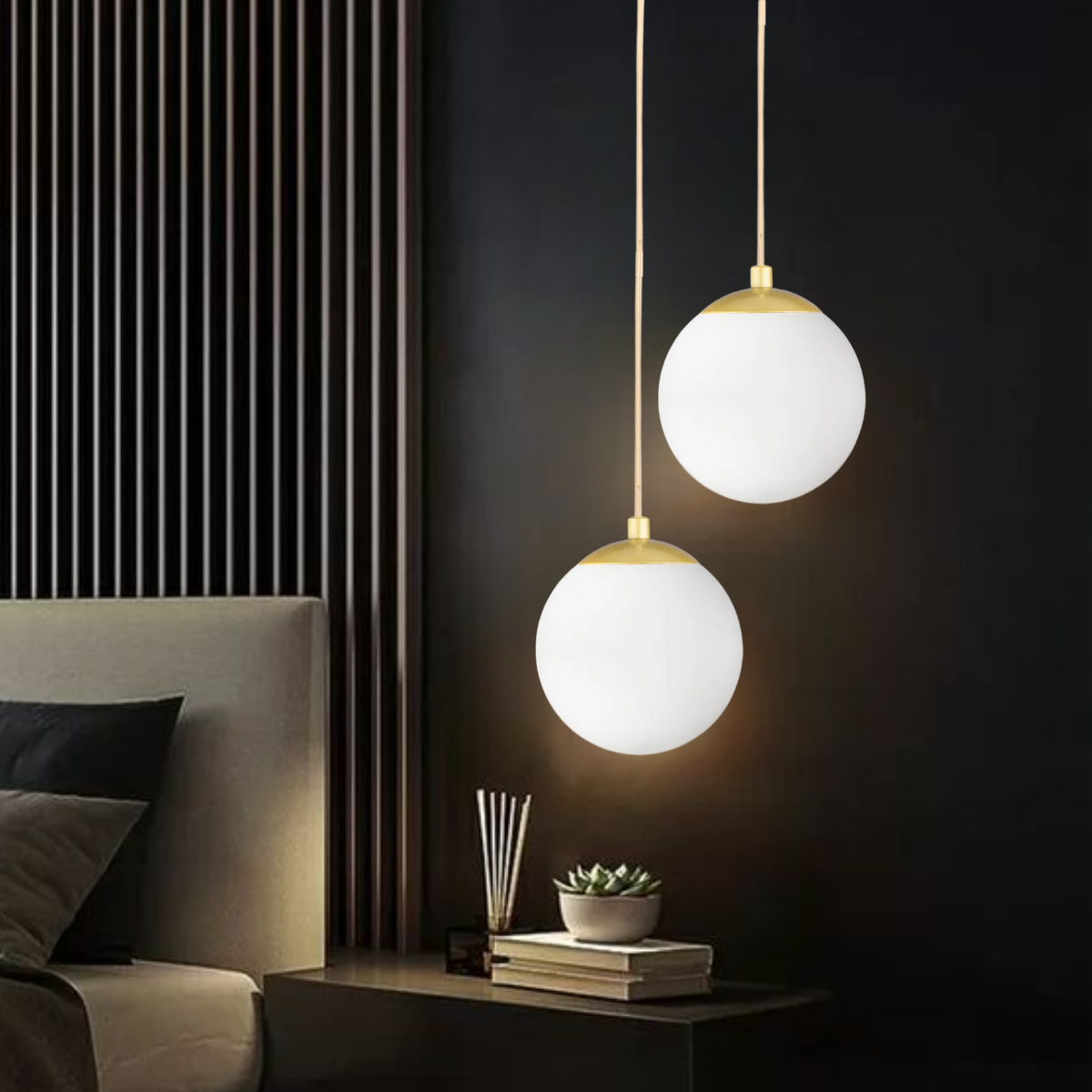 Ver imagem 2 de Luminária Lustre Pendente 215cm Jabuticaba Globo Vidro 15cm Metal Teto Gimpo Pj15:dourada