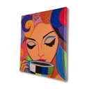 Ver imagem 4 de Mini Quadro Pintado a Mão para Decoração Estilizado de Mulher Tomando Café Medindo 20x25cm