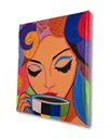 Ver imagem 4 de Mini Quadro Pintado a Mão para Decoração Estilizado de Mulher Tomando Café Medindo 20x25cm
