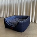 Ver imagem 7 de Cama para Cachorro Toca Quadrada em Corino + Poliéster Azul Lv Média (m) 40 X 40 X 40 Cm