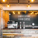 Ver imagem 1 de Adesivo Decorativo Parede Frase a Mente Cozinha, a Alma Tempera! - Branco