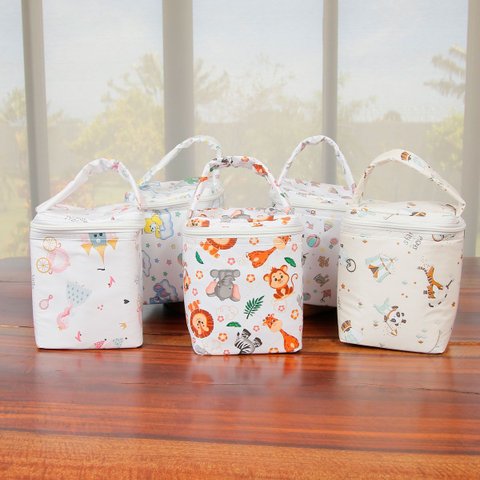 Bolsa Frasqueira Térmica Bebê e Infantil 4,5 Litros Impermeável:azul Nuvem